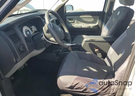 2011 Dodge Dakota Slt z USA, uszkodzony, nr VIN 1D7RW3GK9BS529636